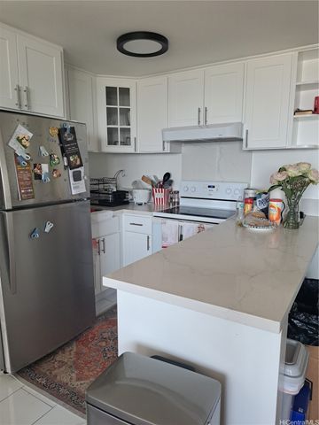 98-288 Kaonohi Street 3801, Aiea, HI 96701
