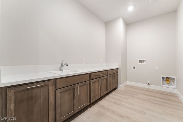 9162 Manitou Peak Avenue, Las Vegas, NV 89139