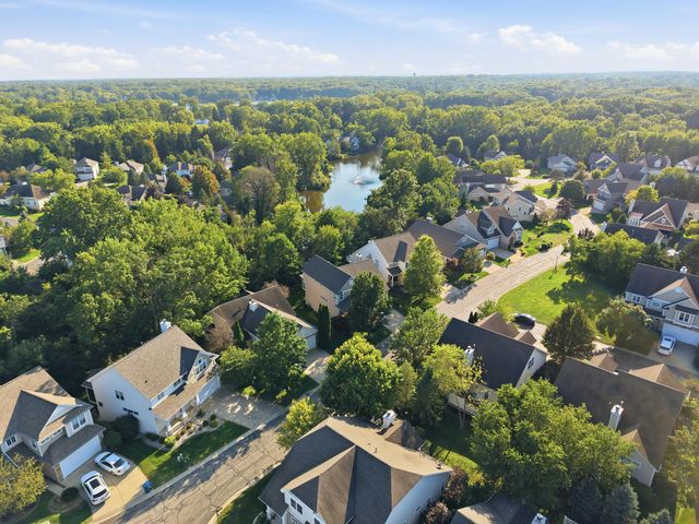 1806 Briam Drive, Valparaiso, IN 46383
