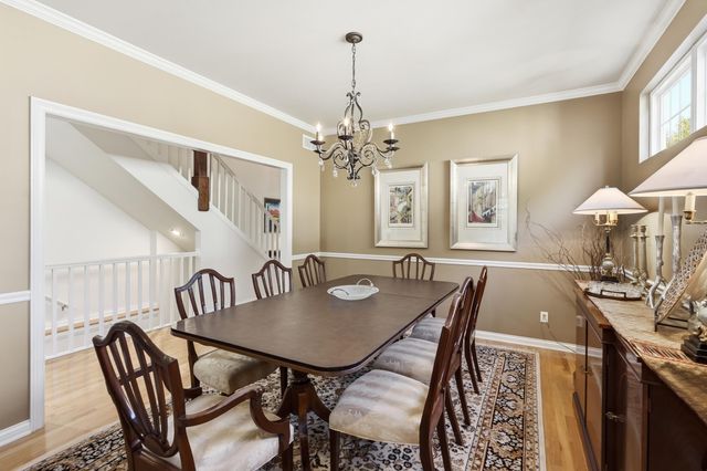 1806 Briam Drive, Valparaiso, IN 46383