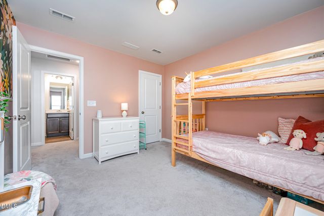 831 Mckenzie Park Terrace, Wendell, NC 27591