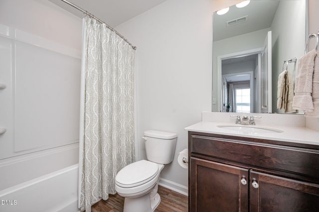 831 Mckenzie Park Terrace, Wendell, NC 27591