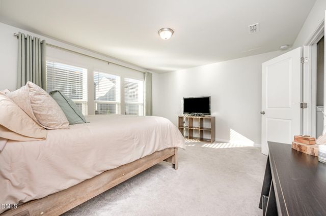 831 Mckenzie Park Terrace, Wendell, NC 27591