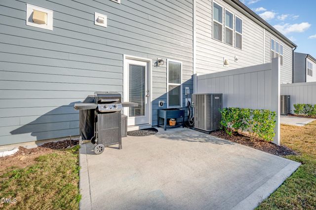 831 Mckenzie Park Terrace, Wendell, NC 27591