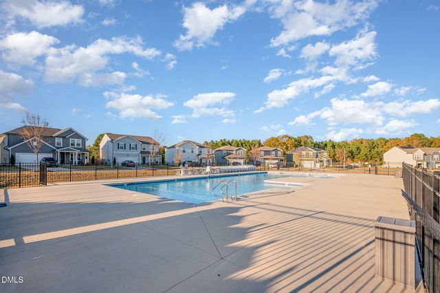 831 Mckenzie Park Terrace, Wendell, NC 27591