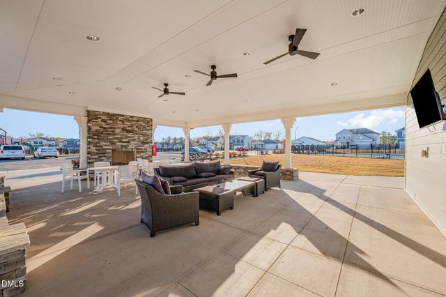 831 Mckenzie Park Terrace, Wendell, NC 27591