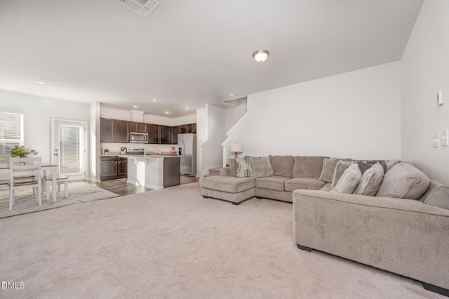 831 Mckenzie Park Terrace, Wendell, NC 27591