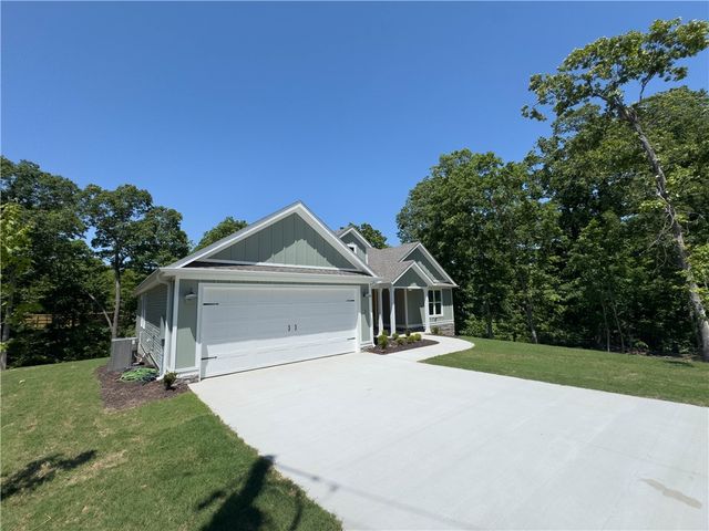 3 Larkhall Circle, Bella Vista, AR 72715