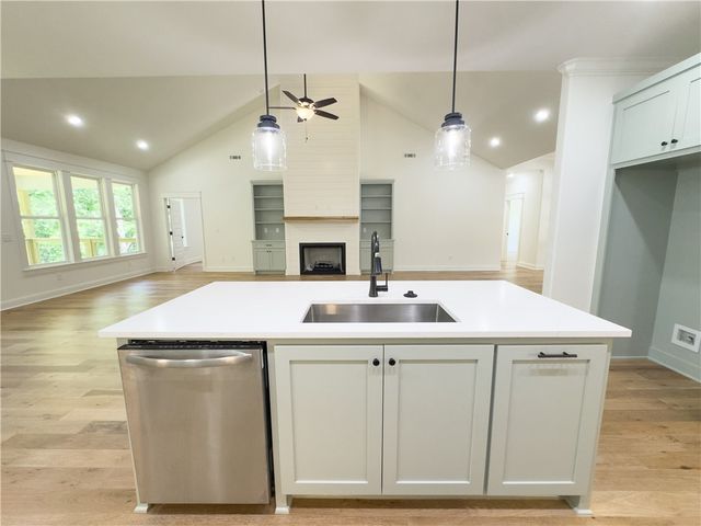 3 Larkhall Circle, Bella Vista, AR 72715