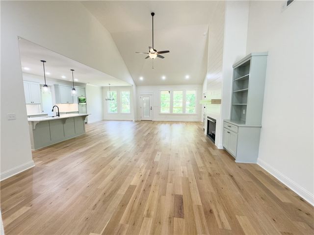 3 Larkhall Circle, Bella Vista, AR 72715