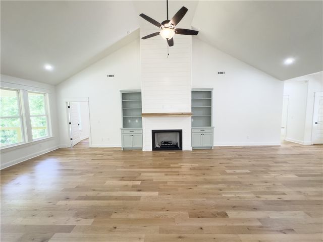 3 Larkhall Circle, Bella Vista, AR 72715