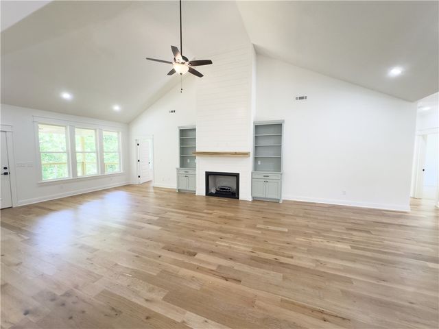 3 Larkhall Circle, Bella Vista, AR 72715