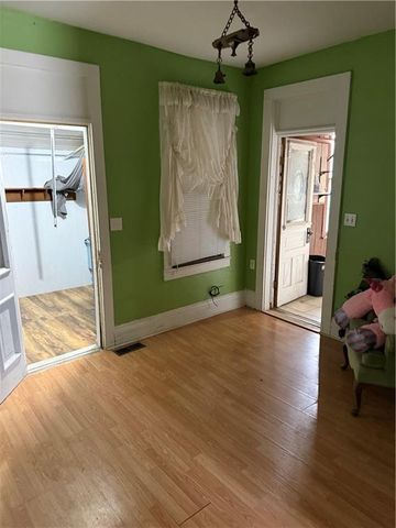 300 S Water Street, Maysville, MO 64469