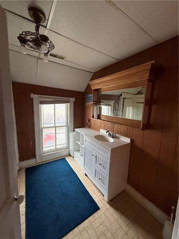 300 S Water Street, Maysville, MO 64469