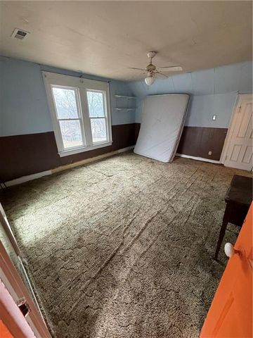 300 S Water Street, Maysville, MO 64469