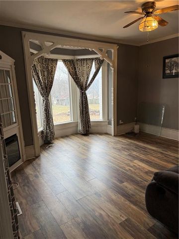 300 S Water Street, Maysville, MO 64469