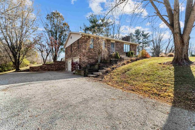 2406 S 300 W Road, Kokomo, IN 46902