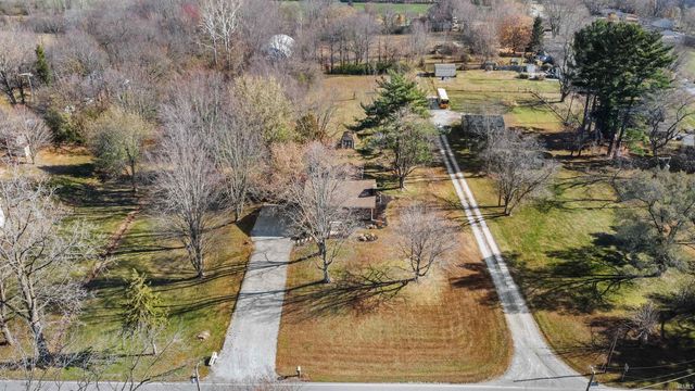 2406 S 300 W Road, Kokomo, IN 46902