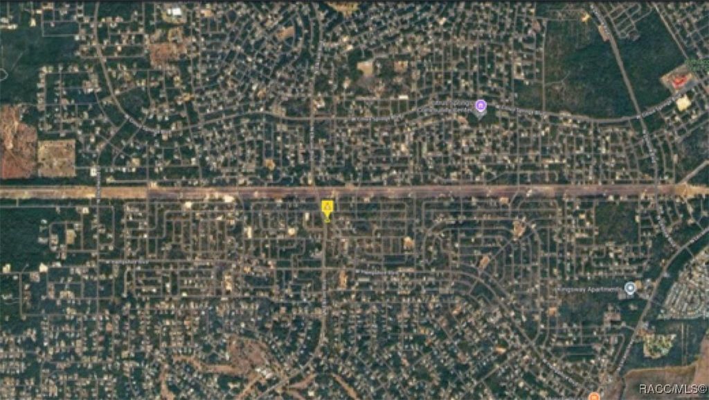 2595 W Chamberlain Street, Dunnellon, FL 34434