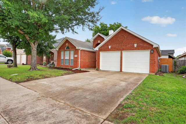 5116 Deer Ridge Court, Fort Worth, TX 76137