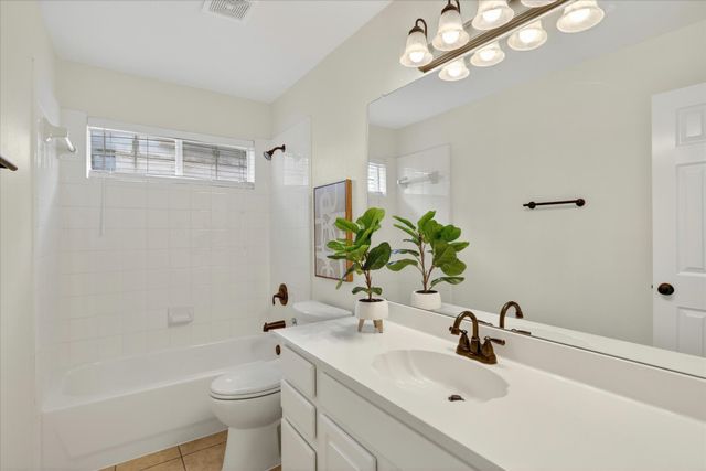 5116 Deer Ridge Court, Fort Worth, TX 76137