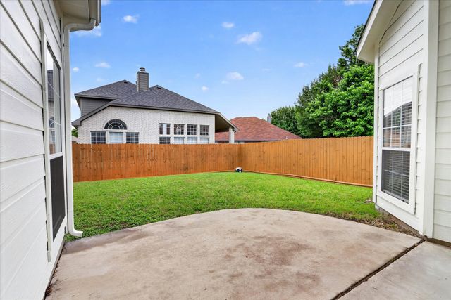 5116 Deer Ridge Court, Fort Worth, TX 76137
