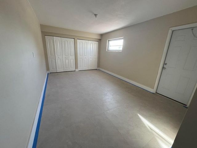 490 W 31st Street, Riviera Beach, FL 33404