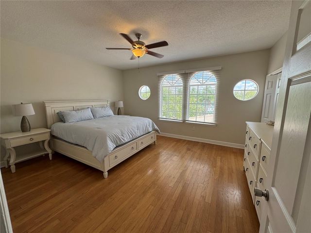 1806 LAGO VISTA BOULEVARD, Palm Harbor, FL 34685