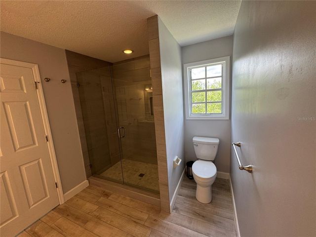 1806 LAGO VISTA BOULEVARD, Palm Harbor, FL 34685