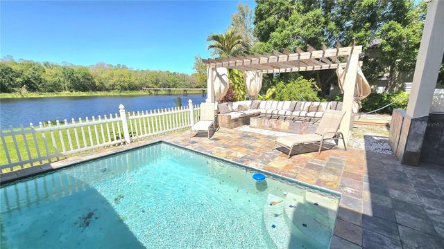 1806 LAGO VISTA BOULEVARD, Palm Harbor, FL 34685
