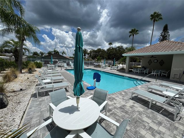 1806 LAGO VISTA BOULEVARD, Palm Harbor, FL 34685