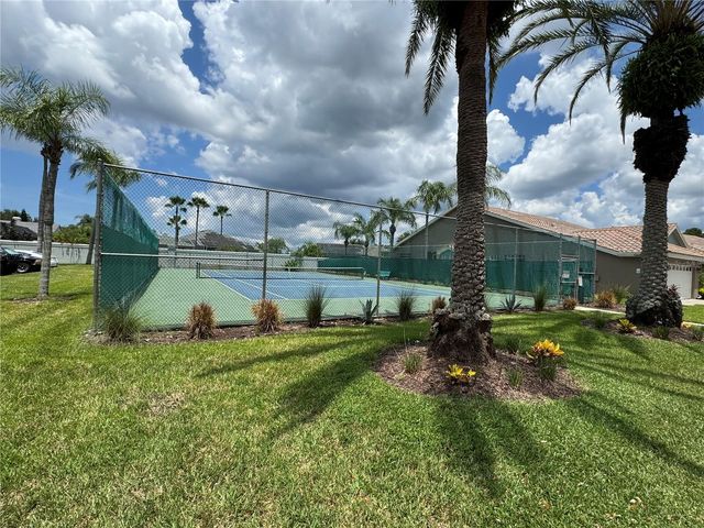 1806 LAGO VISTA BOULEVARD, Palm Harbor, FL 34685