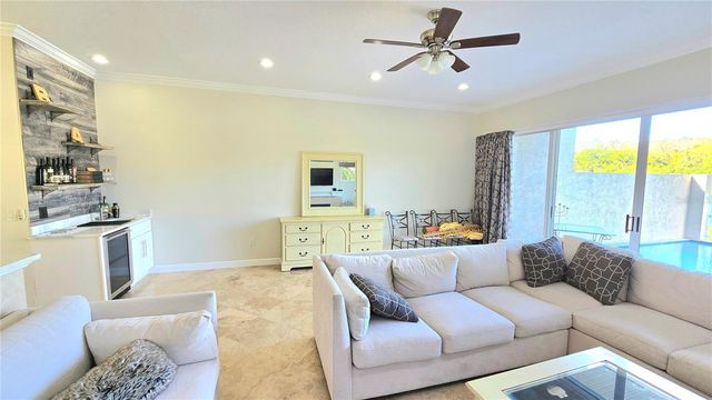 1806 LAGO VISTA BOULEVARD, Palm Harbor, FL 34685