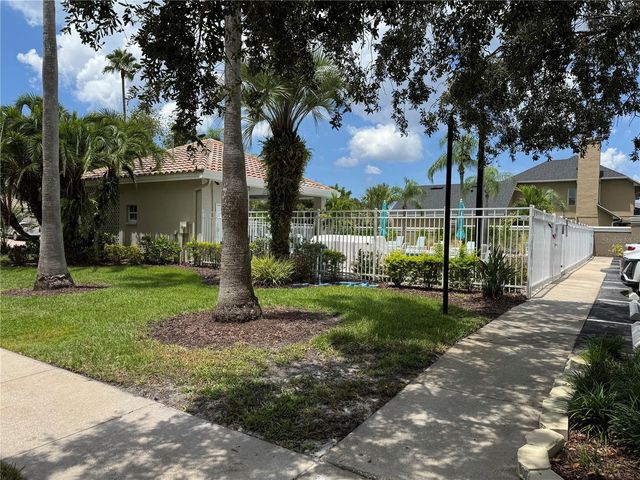 1806 LAGO VISTA BOULEVARD, Palm Harbor, FL 34685