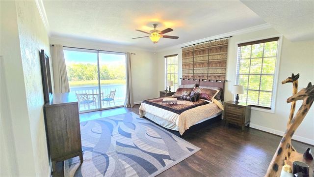 1806 LAGO VISTA BOULEVARD, Palm Harbor, FL 34685