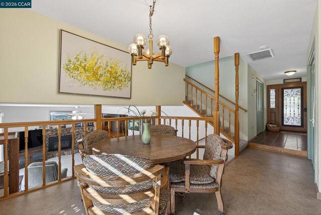 4476 Saint John Ln, Pittsburg, CA 94565