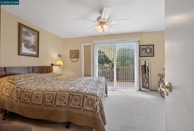 4476 Saint John Ln, Pittsburg, CA 94565