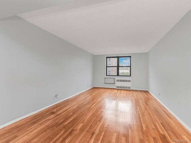 3123 Bailey Avenue 2B, Bronx, NY 10463