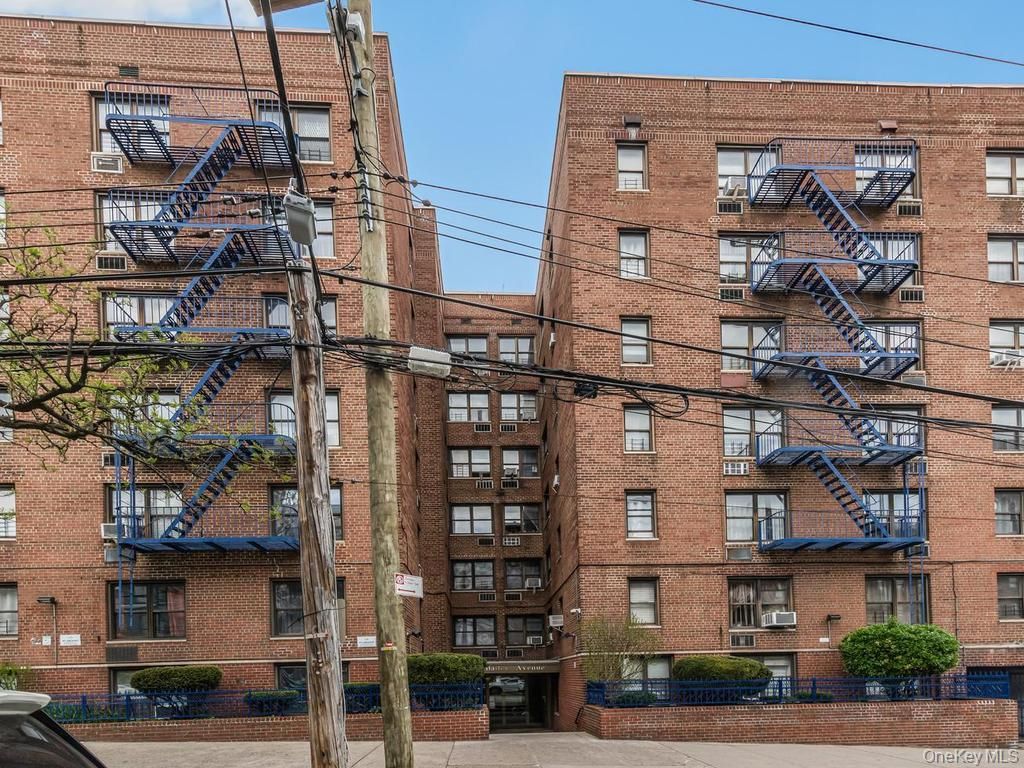 3123 Bailey Avenue 2B, Bronx, NY 10463