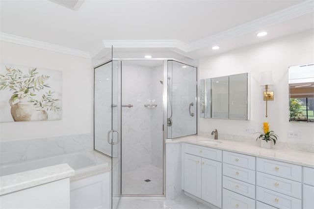 3041 BRAELOCH CIRCLE E, Clearwater, FL 33761