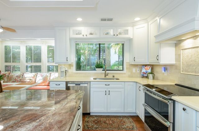 3041 BRAELOCH CIRCLE E, Clearwater, FL 33761