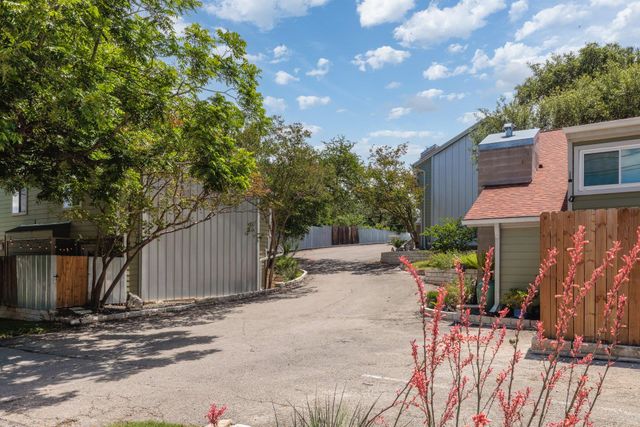 3601 Menchaca RD 118, Austin, TX 78704