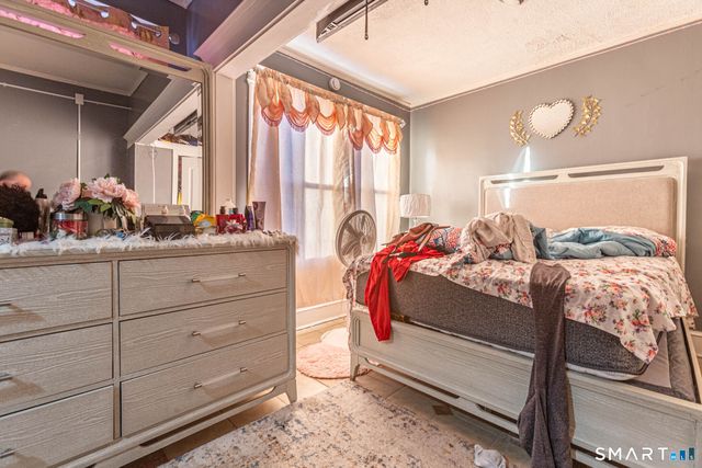 34 Adams Street, Hartford, CT 06112