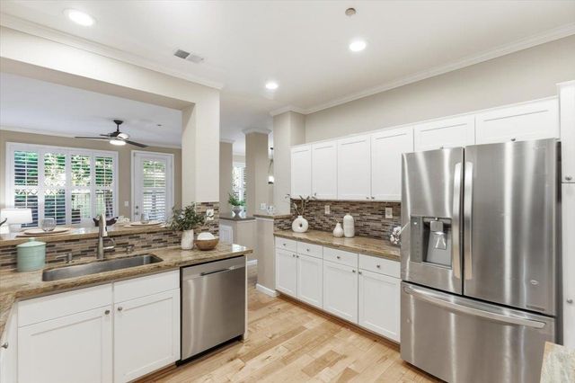 133 Positano Circle, Redwood City, CA 94065