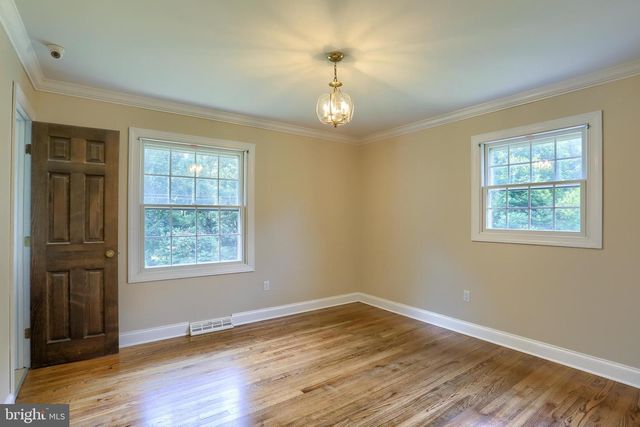 408 CANDLEWYCK RD, Camp Hill, PA 17011