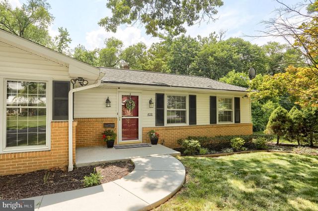 408 CANDLEWYCK RD, Camp Hill, PA 17011