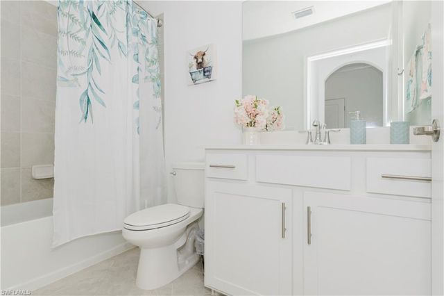 5715 Double Eagle CIR 4413, Ave Maria, FL 34142