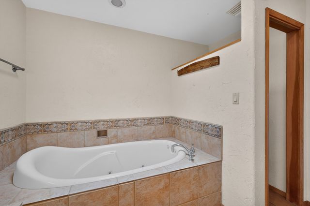 53 Balsa Road, Santa Fe, NM 87508