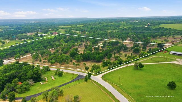 1070 Diamond Oaks Road, Stephenville, TX 76401