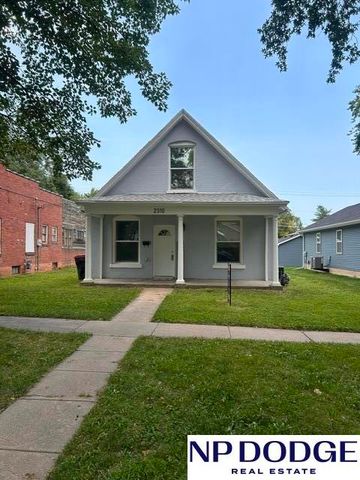 2310 D Street, Lincoln, NE 68502